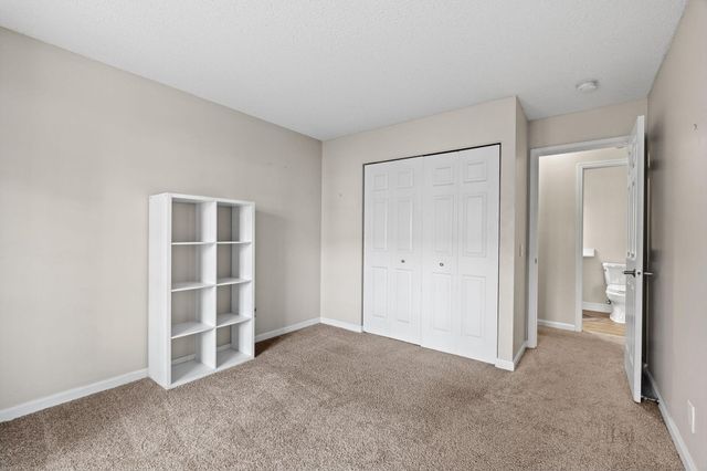 6157 Chasewood Parkway 102, Minnetonka, MN 55343
