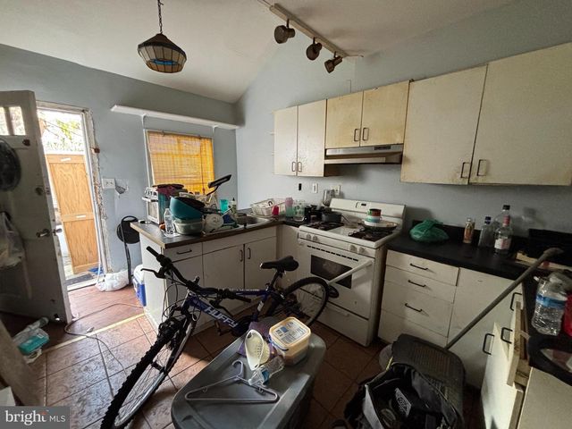 232 S STRICKER ST, Baltimore, MD 21223