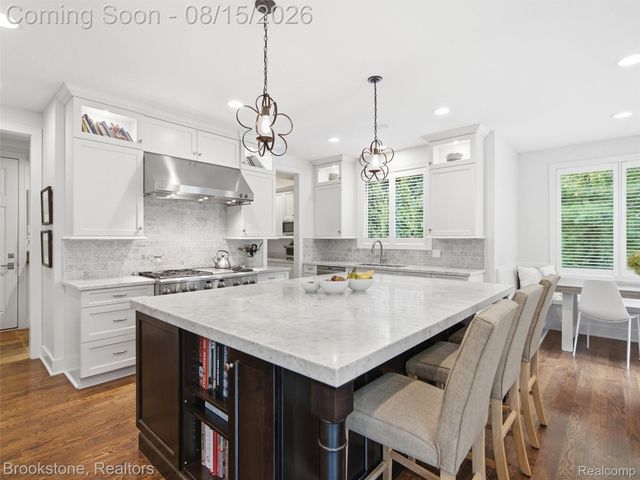 7655 Maple Ridge Court, Independence Charter Township, MI 48346