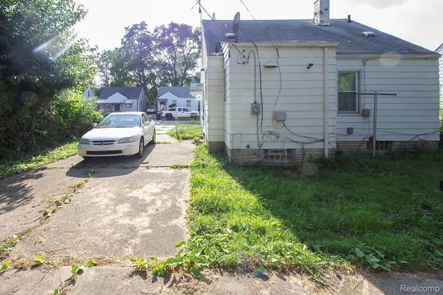 19690 WEXFORD Street, Detroit, MI 48234