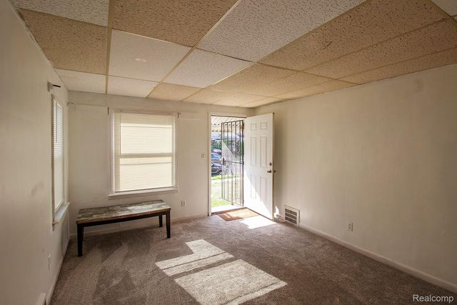 19690 WEXFORD Street, Detroit, MI 48234