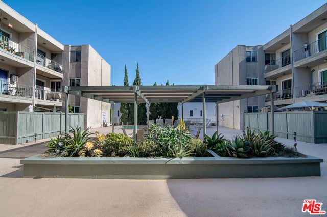5625 Windsor Way 107, Culver City, CA 90230