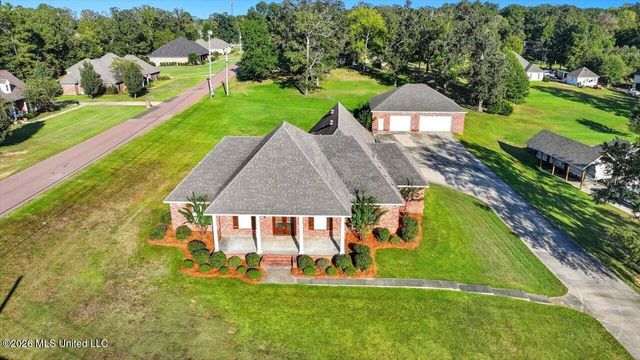 1015 Longwood Place, Pearl, MS 39208