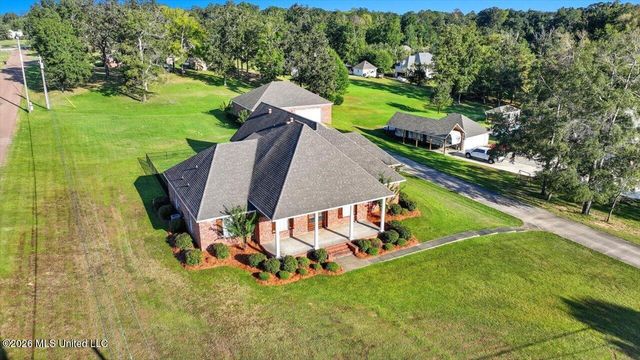 1015 Longwood Place, Pearl, MS 39208