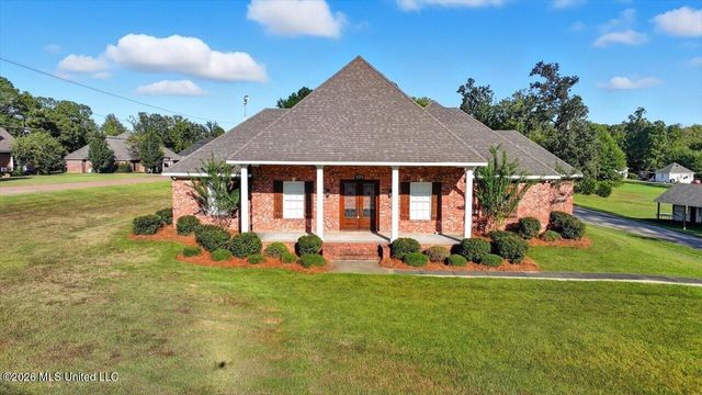 1015 Longwood Place, Pearl, MS 39208
