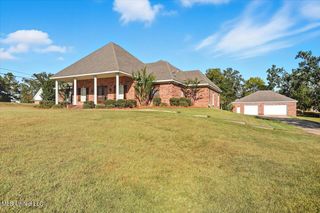 1015 Longwood Place, Pearl, MS 39208
