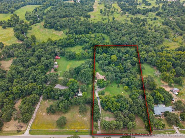 23212 W Coyote Trail, Sand Springs, OK 74063