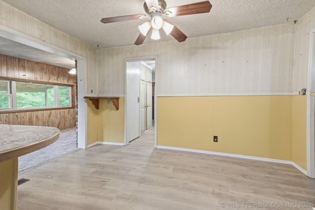 23212 W Coyote Trail, Sand Springs, OK 74063
