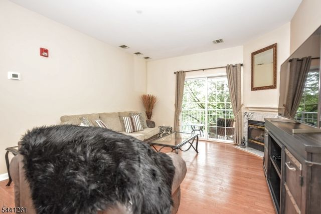 124 Barrister Dr 124, Butler Boro, NJ 07405