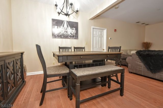 124 Barrister Dr 124, Butler Boro, NJ 07405