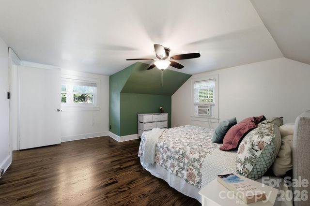 1686 Dutch Cove Road, Canton, NC 28716