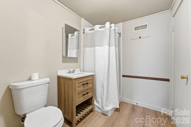1686 Dutch Cove Road, Canton, NC 28716
