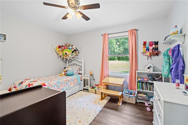 5402 Newland Drive, Julian, NC 27283
