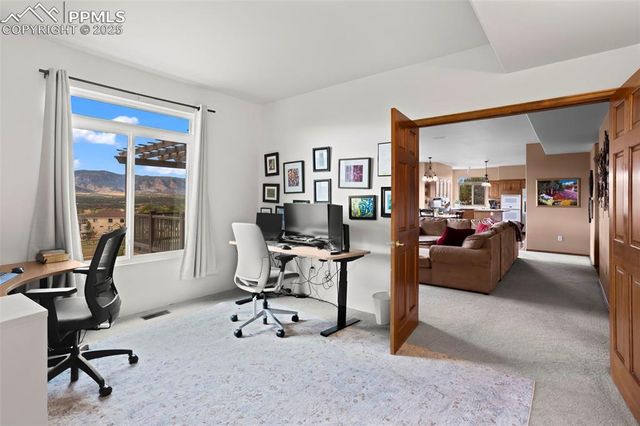 125 Mission Hill Way, Colorado Springs, CO 80921