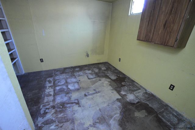 205 S HOUSE AVE, Cheyenne, WY 82007