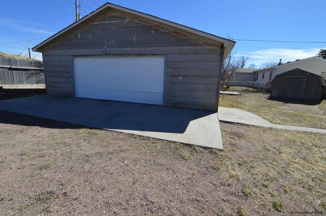 205 S HOUSE AVE, Cheyenne, WY 82007