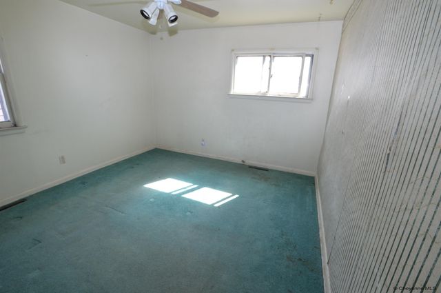 205 S HOUSE AVE, Cheyenne, WY 82007