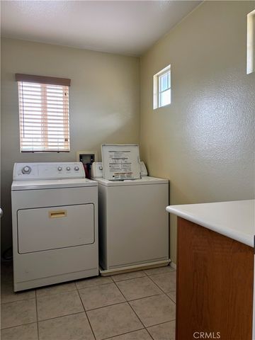 2840 Providence, Pomona, CA 91767