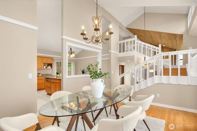 10920 80th Place NE, Kirkland, WA 98034