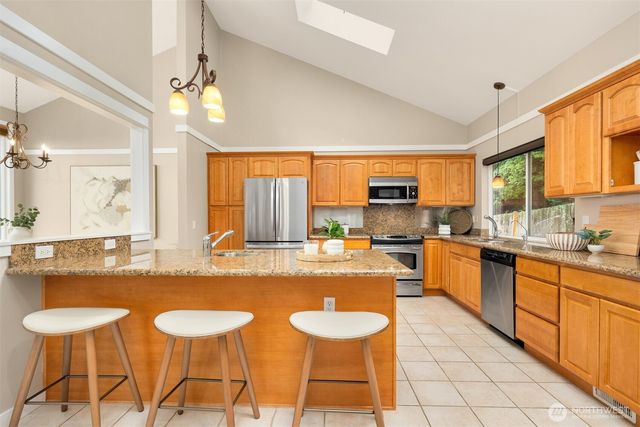 10920 80th Place NE, Kirkland, WA 98034