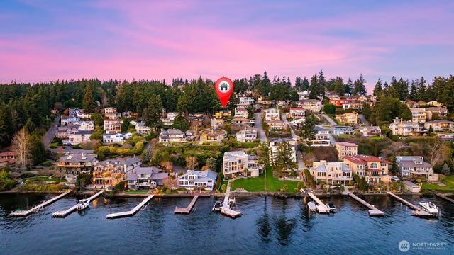 10920 80th Place NE, Kirkland, WA 98034