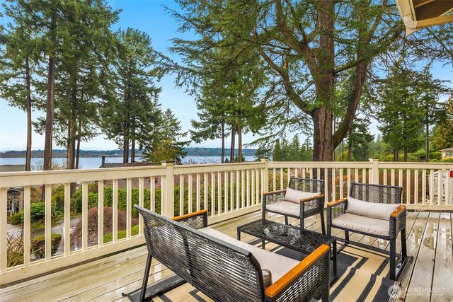 10920 80th Place NE, Kirkland, WA 98034