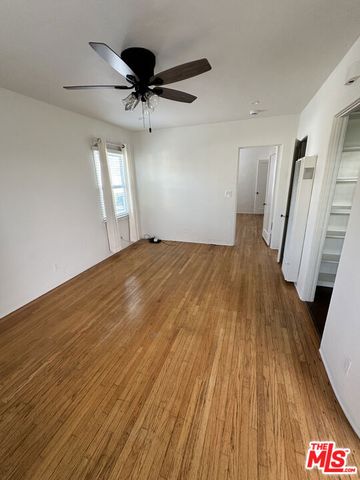 2712 Pacific Avenue, Venice, CA 90291