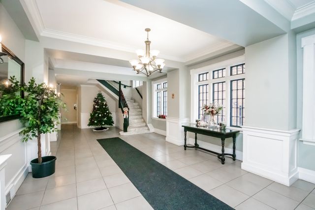 4144 N Sheridan Road 409, Chicago, IL 60613