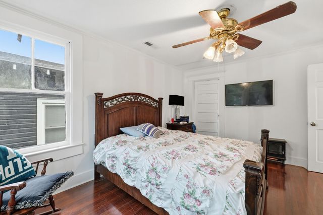 15 Poplar Street, Charleston, SC 29403