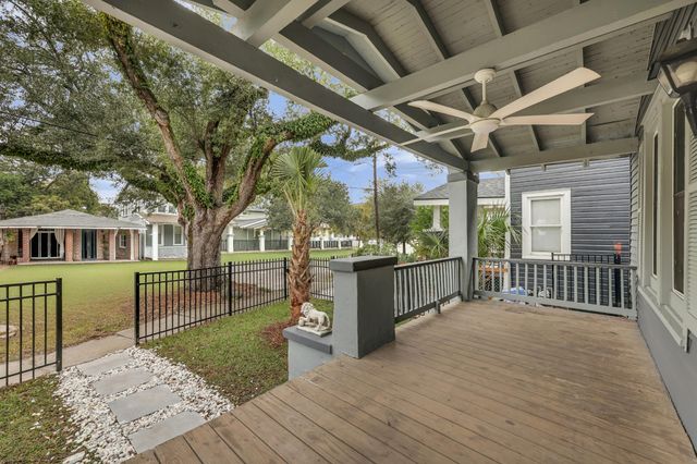 15 Poplar Street, Charleston, SC 29403