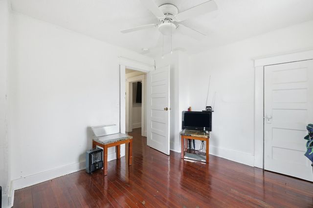 15 Poplar Street, Charleston, SC 29403