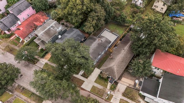 15 Poplar Street, Charleston, SC 29403