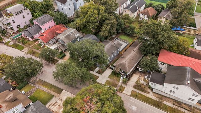 15 Poplar Street, Charleston, SC 29403