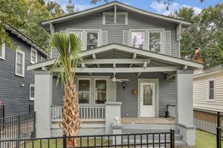 15 Poplar Street, Charleston, SC 29403