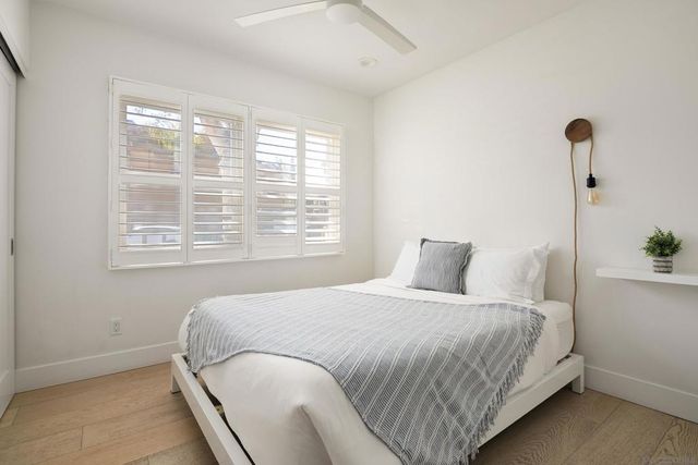 805 Brighton Court, San Diego, CA 92109