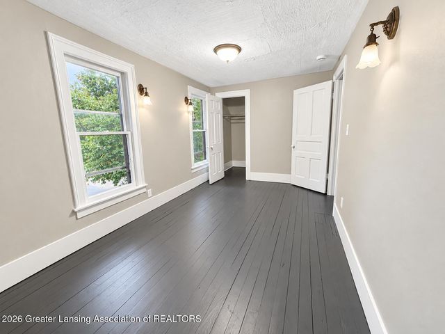736 Wisconsin Avenue, Lansing, MI 48915