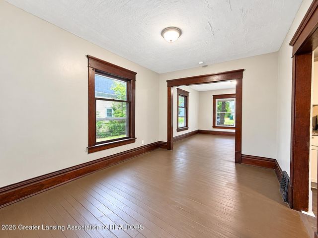736 Wisconsin Avenue, Lansing, MI 48915