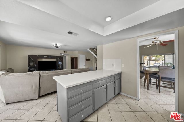 15362 Rhododendron Drive, Santa Clarita, CA 91387
