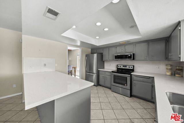 15362 Rhododendron Drive, Santa Clarita, CA 91387