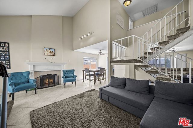 15362 Rhododendron Drive, Santa Clarita, CA 91387