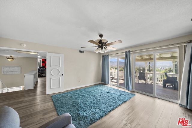 15362 Rhododendron Drive, Santa Clarita, CA 91387