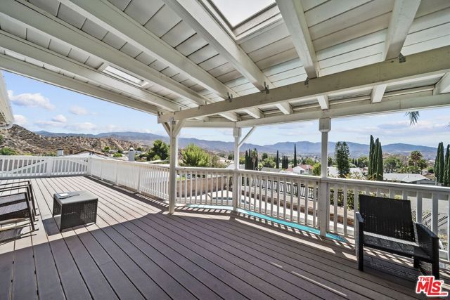 15362 Rhododendron Drive, Santa Clarita, CA 91387