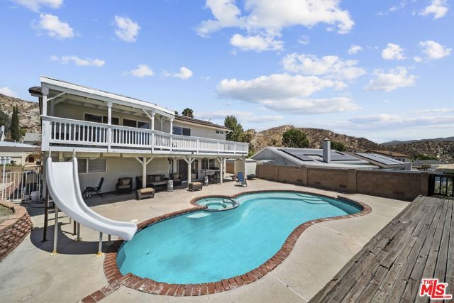 15362 Rhododendron Drive, Santa Clarita, CA 91387
