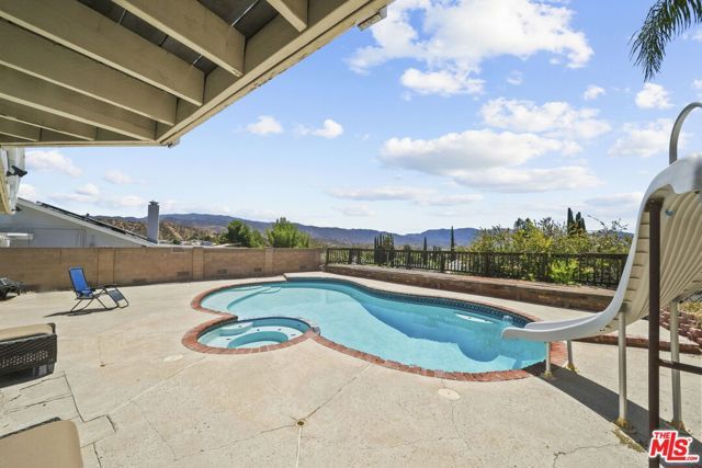 15362 Rhododendron Drive, Santa Clarita, CA 91387