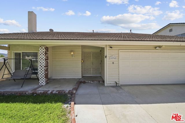 15362 Rhododendron Drive, Santa Clarita, CA 91387