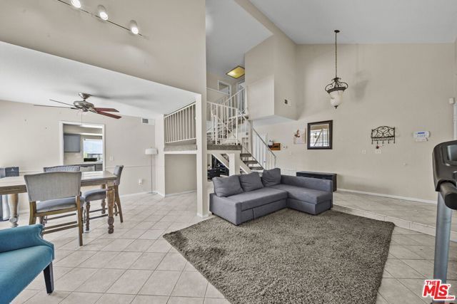 15362 Rhododendron Drive, Santa Clarita, CA 91387
