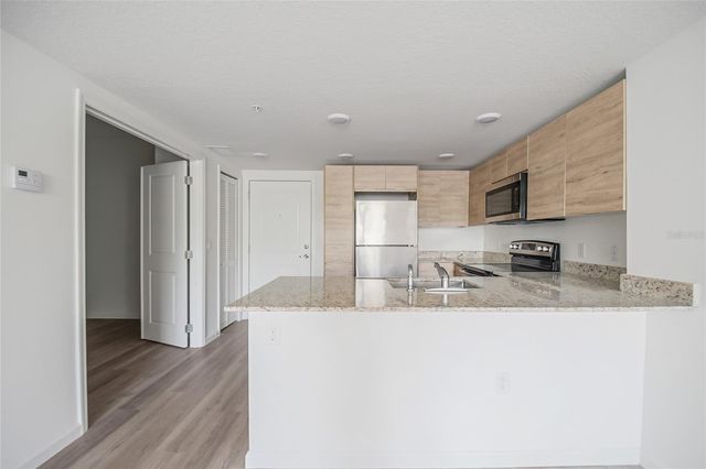 1230 SOUTHSTATION PLACE 304, Orlando, FL 32809