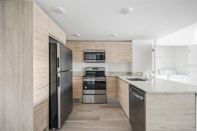 1230 SOUTHSTATION PLACE 304, Orlando, FL 32809