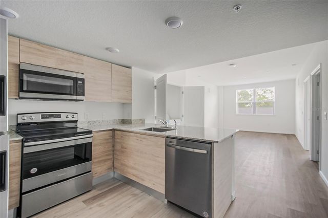 1230 SOUTHSTATION PLACE 304, Orlando, FL 32809