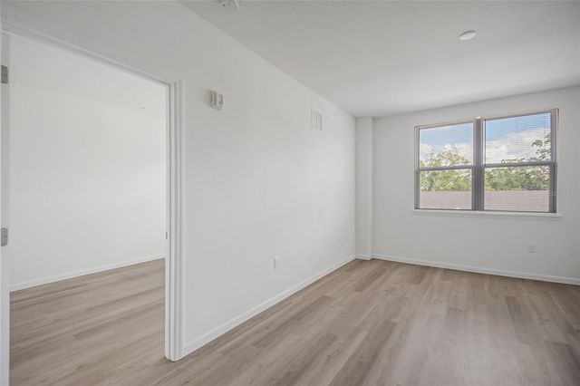 1230 SOUTHSTATION PLACE 304, Orlando, FL 32809